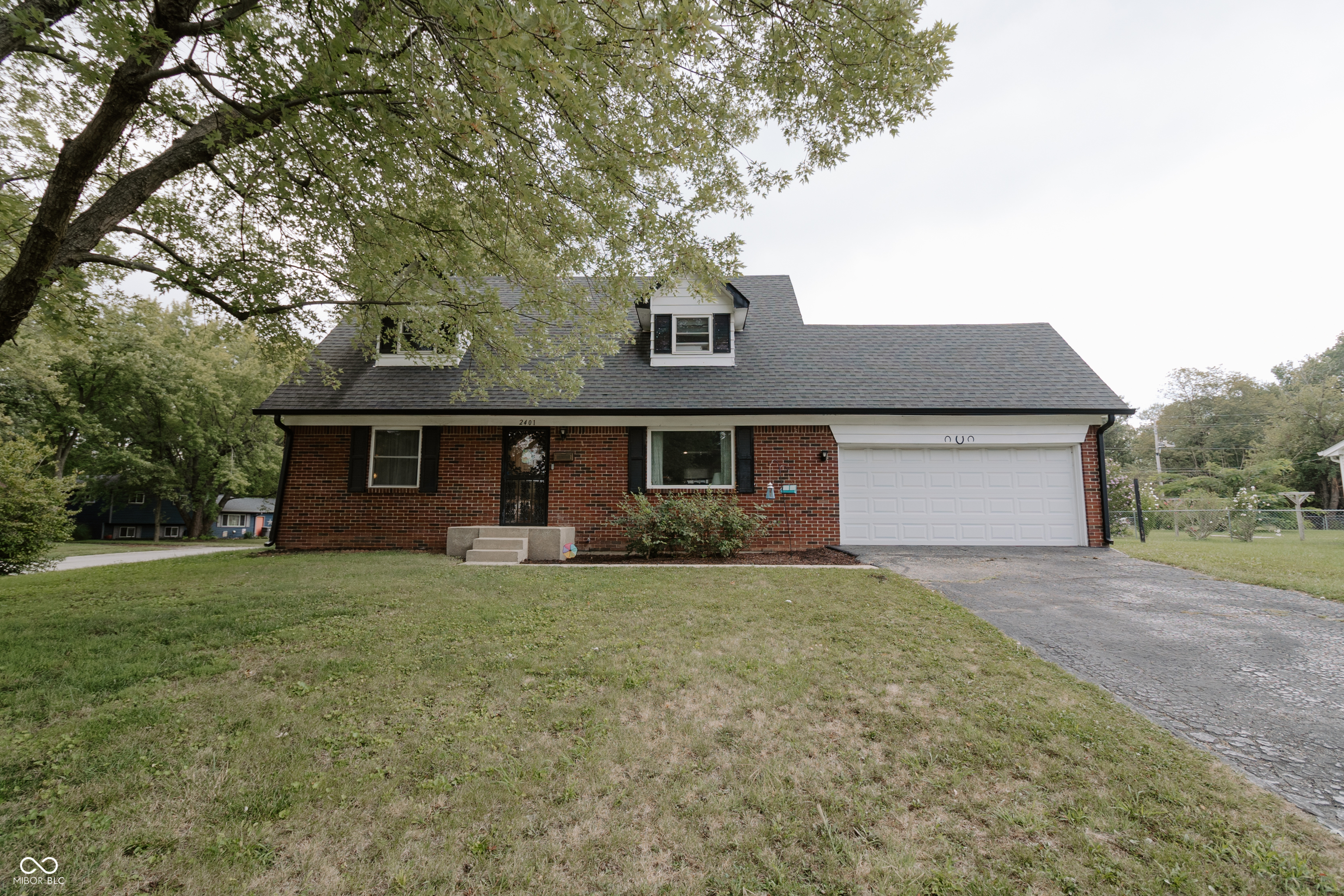 Photo 1 of 22 of 2401 Tesh Drive house