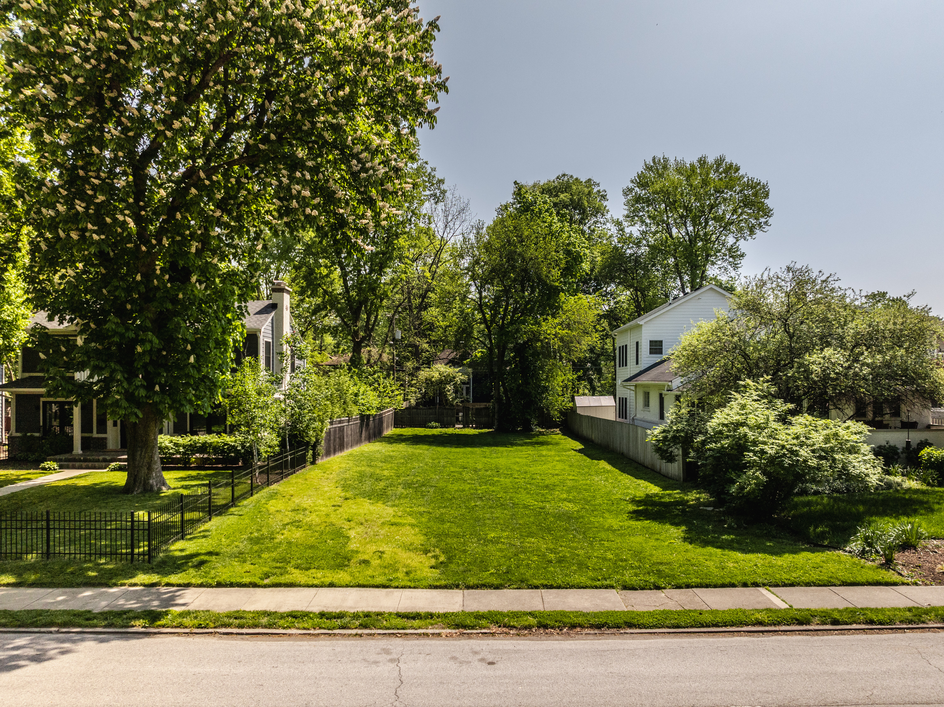 Photo 10 of 34 of 4335 Central Avenue land