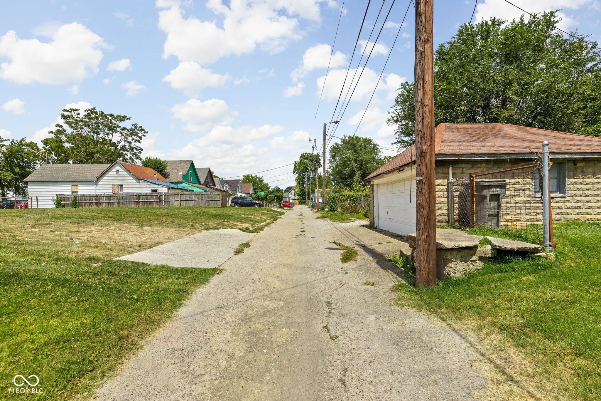 Photo 11 of 28 of 1641 S Talbott Street land