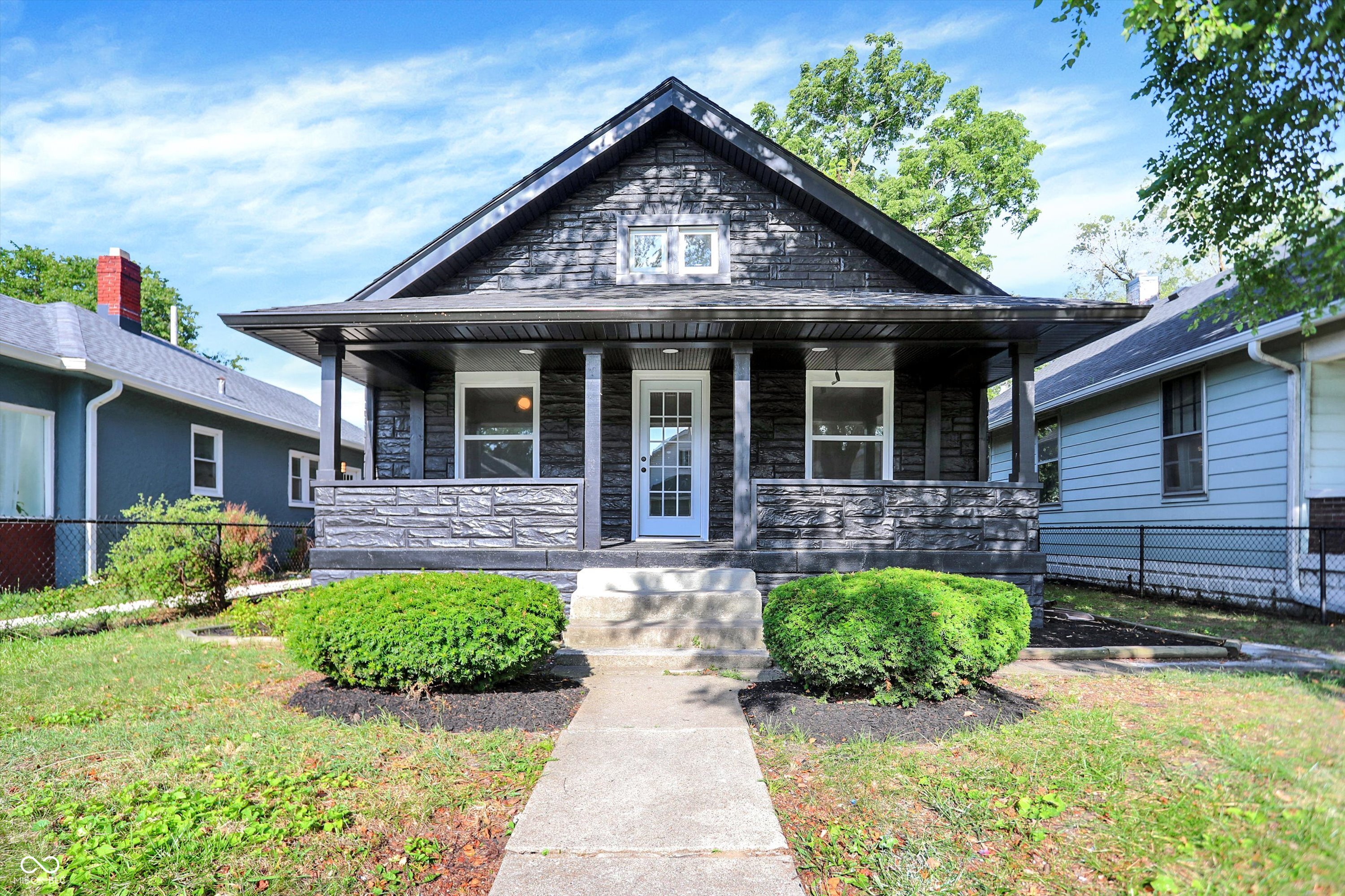 Photo 1 of 56 of 1933 Koehne Street house