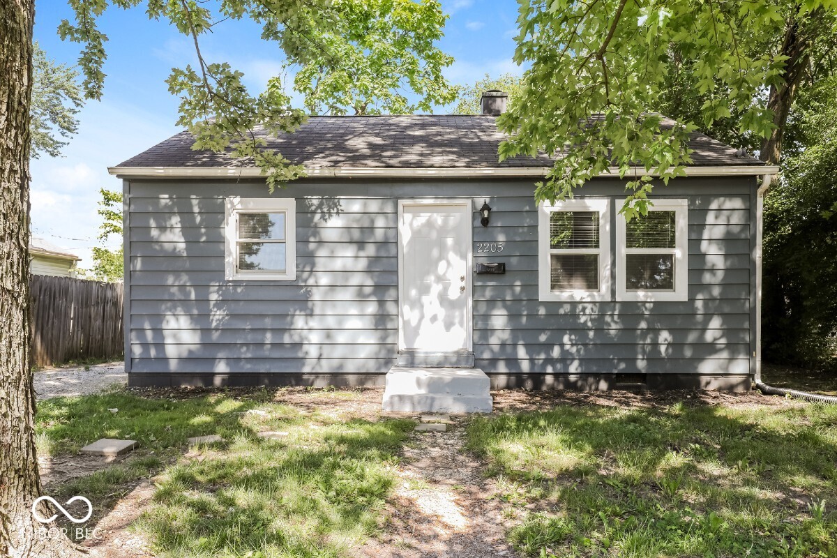 Photo 1 of 20 of 2205 Groff Avenue house