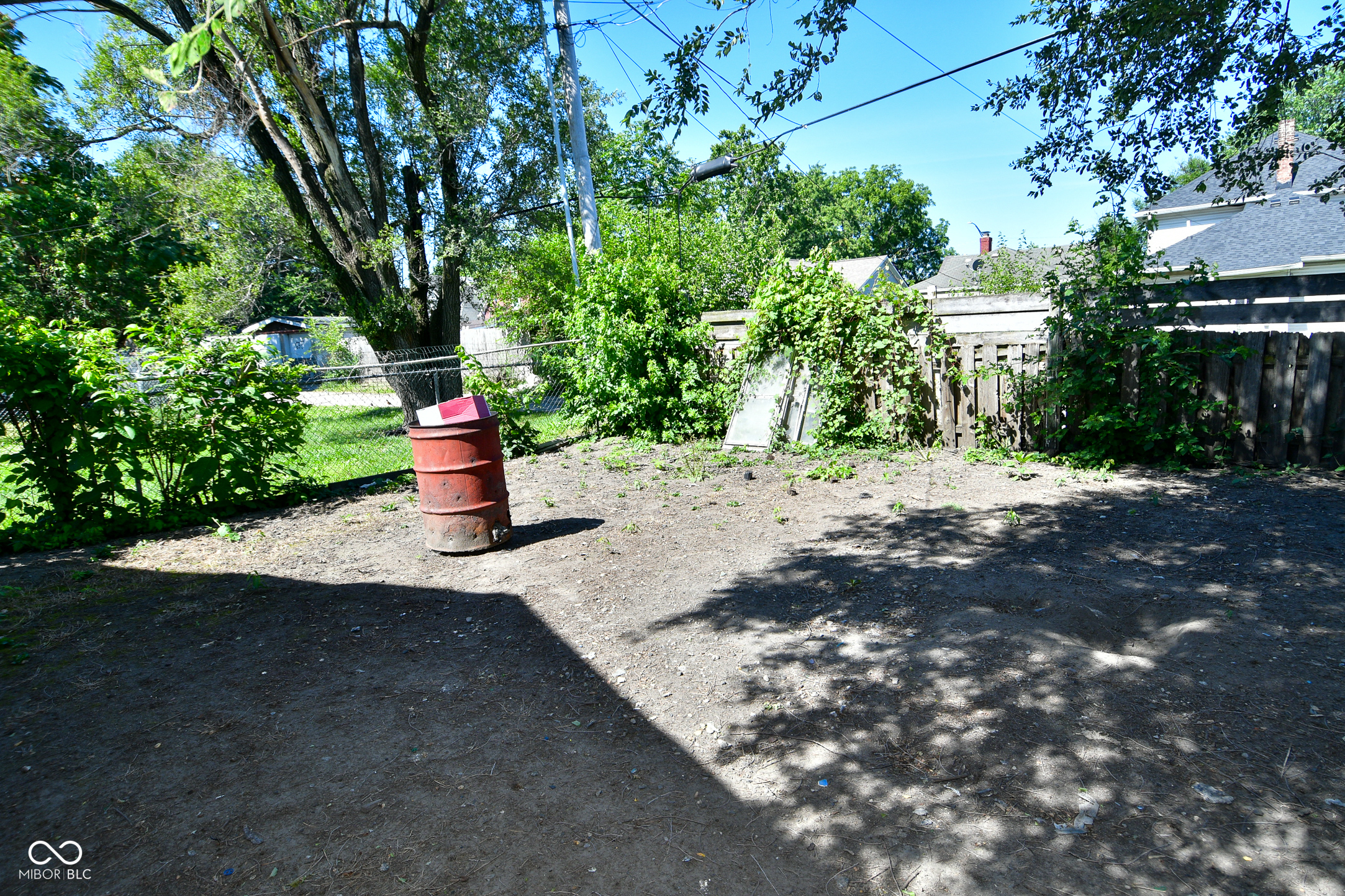 Photo 7 of 19 of 620 Arbor Avenue house