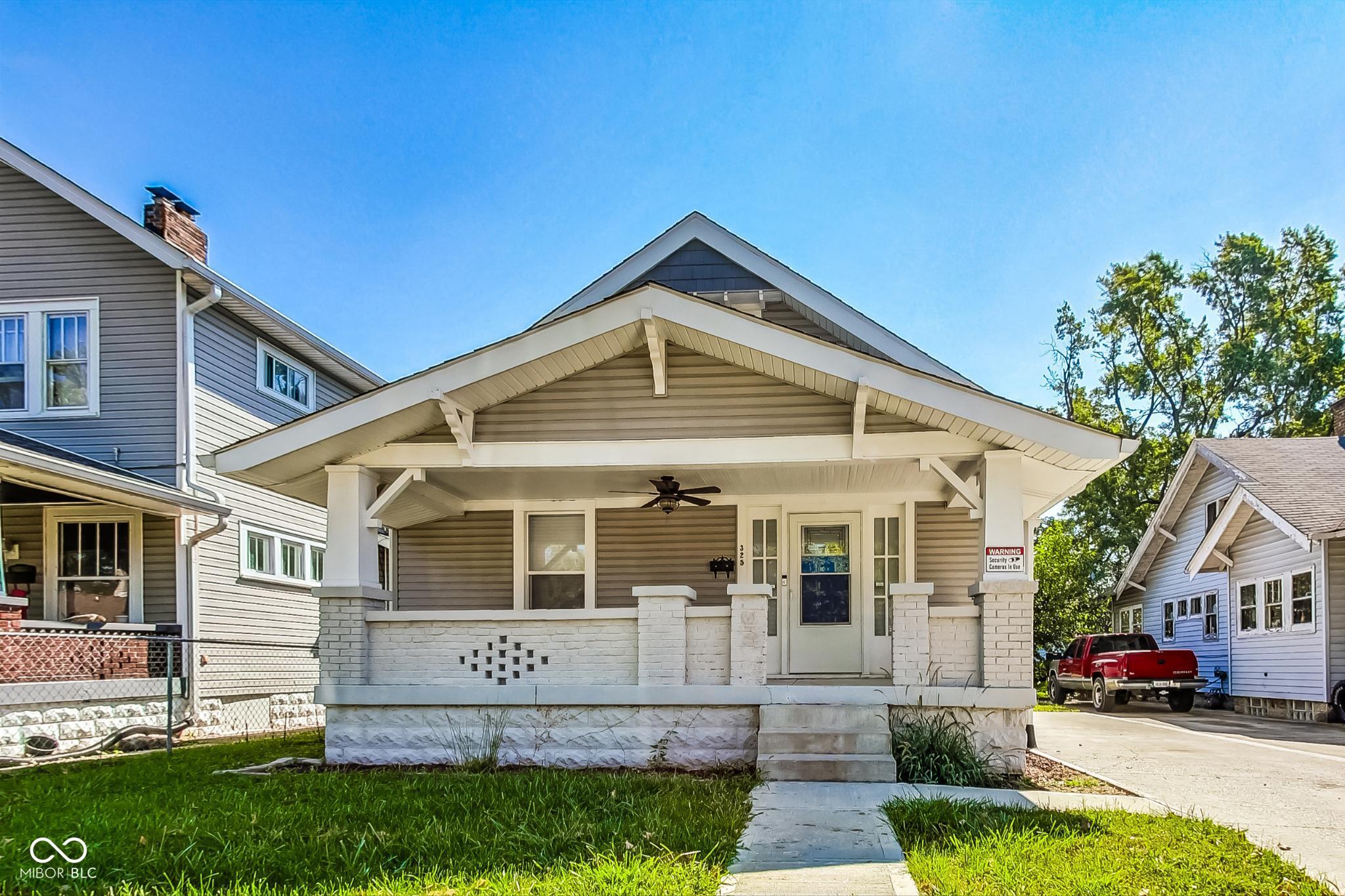 Photo 1 of 38 of 325 N Bancroft Street house