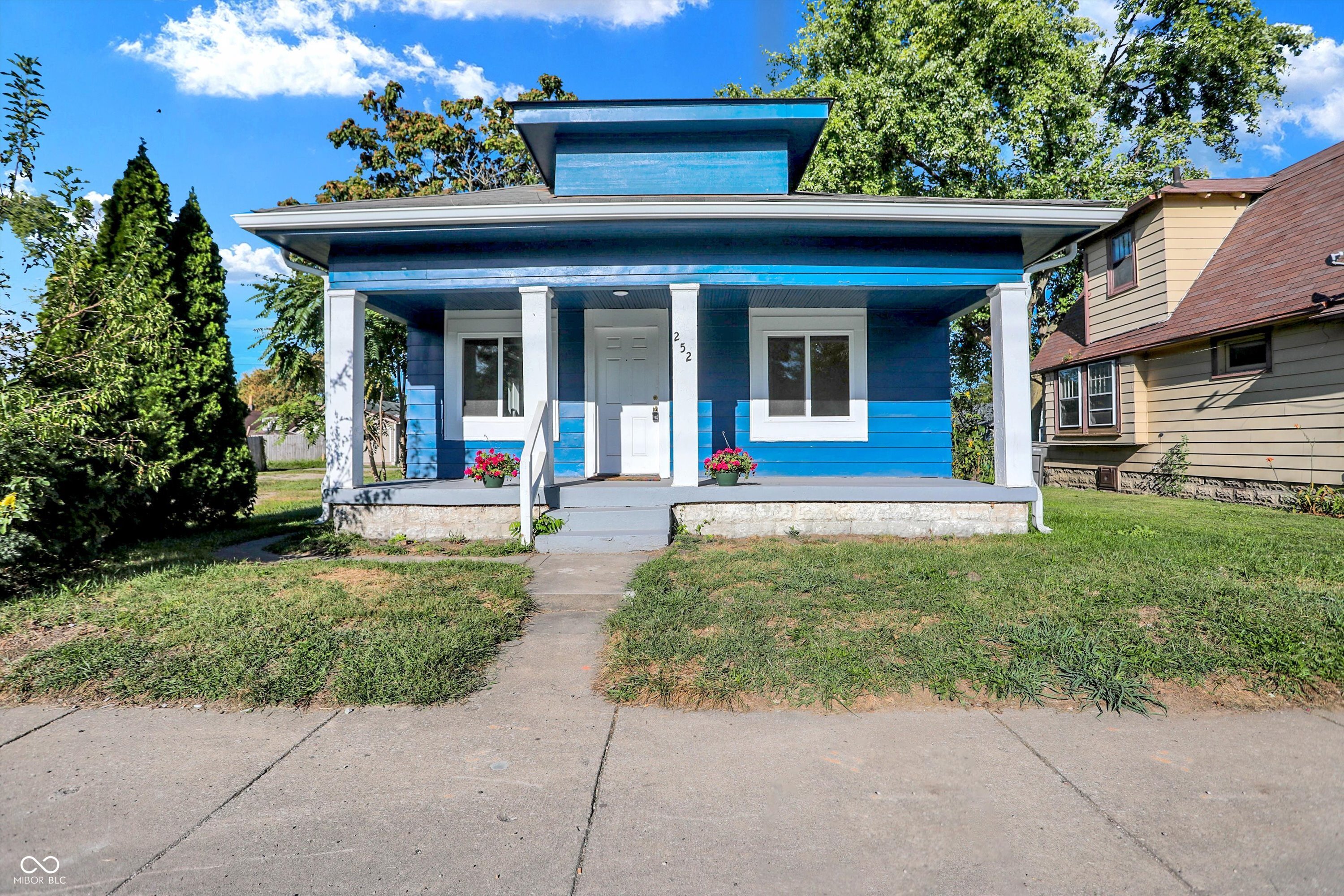 Photo 1 of 34 of 252 S Rural Street house