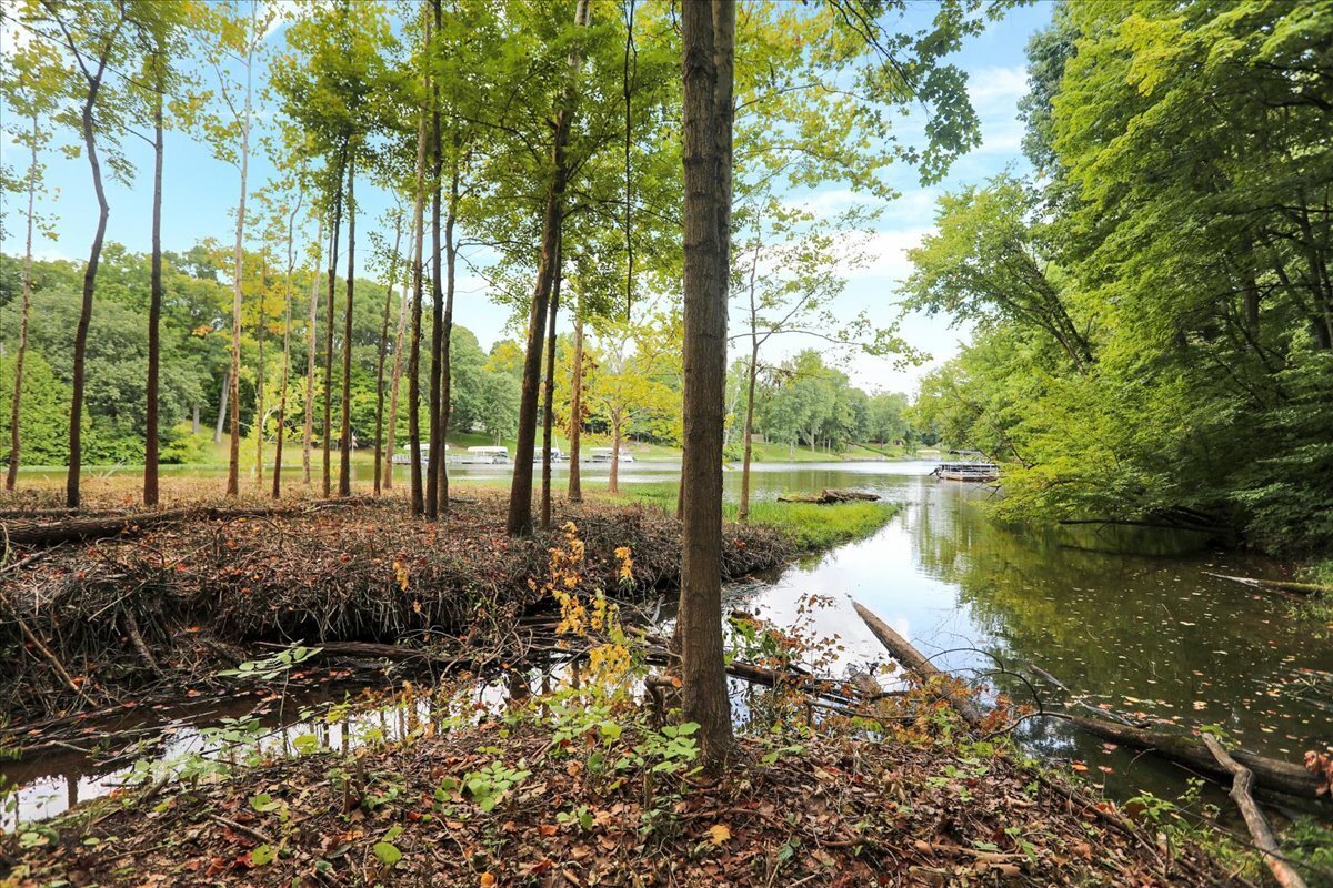 Photo 4 of 16 of 4820 Fauna Lane land