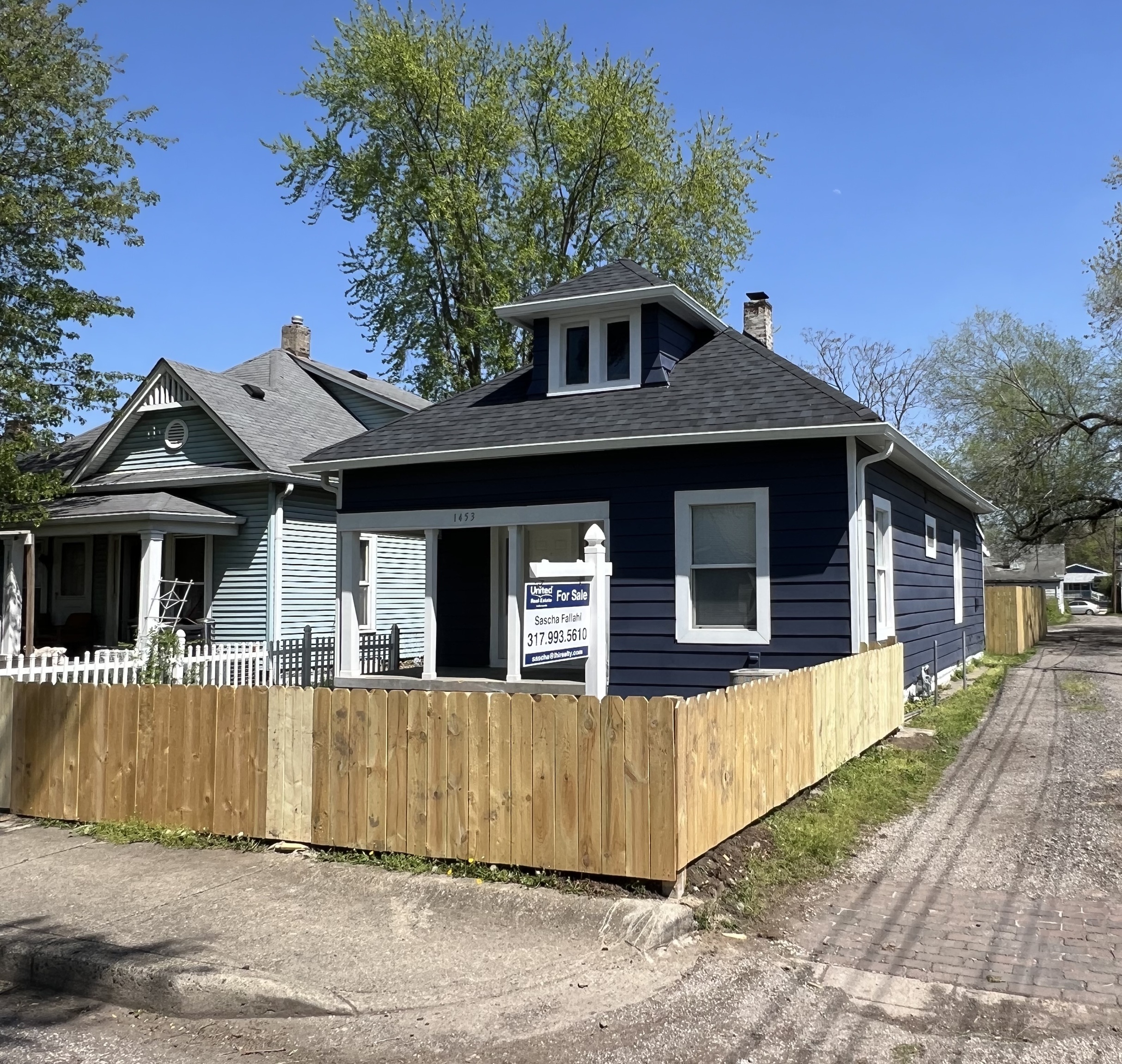 Photo 1 of 15 of 1453 Hiatt Street house