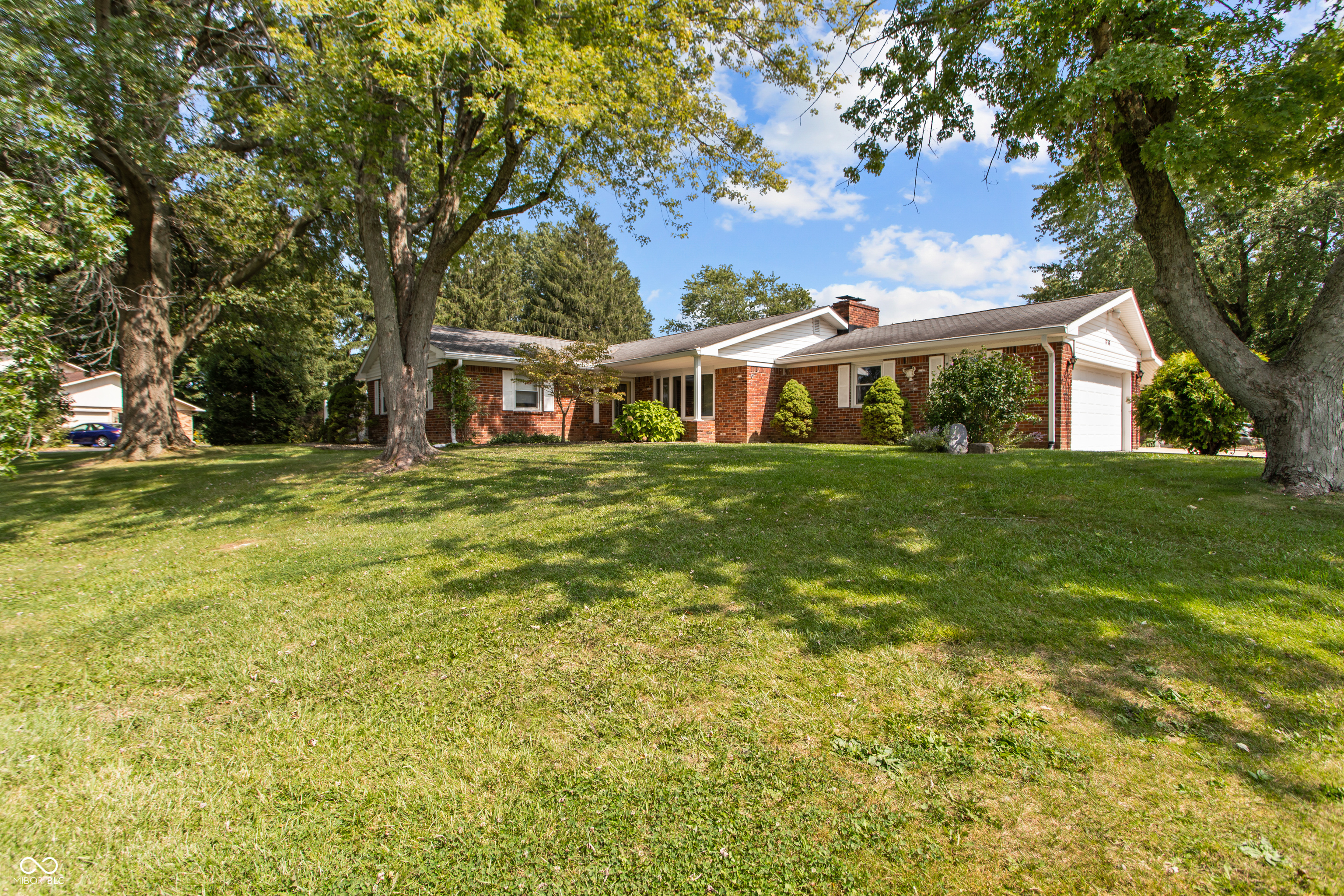 Photo 1 of 31 of 1708 Stoneview Drive house