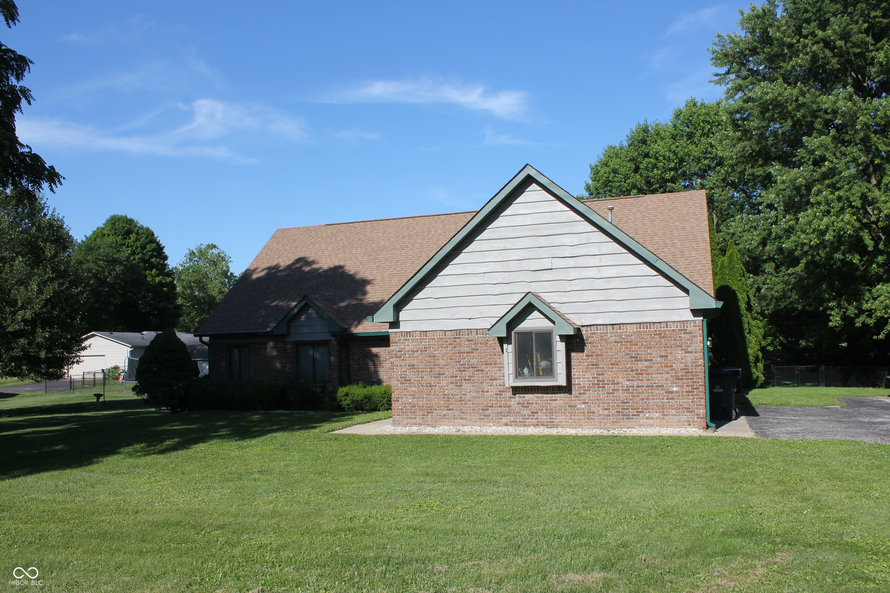 Photo 4 of 64 of 125 Grassyfork Lane house