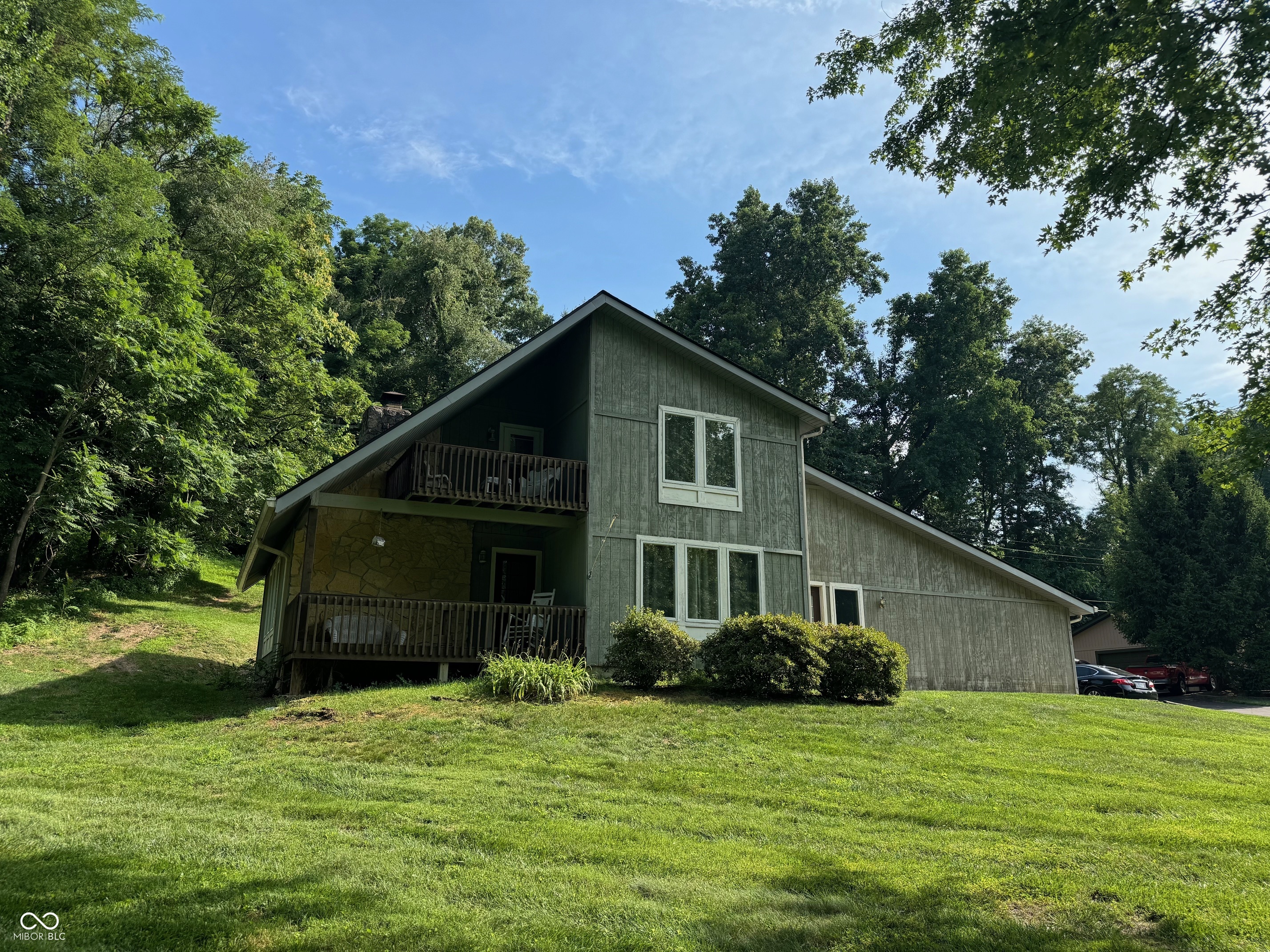 Photo 3 of 26 of 350 Byram Boulevard house