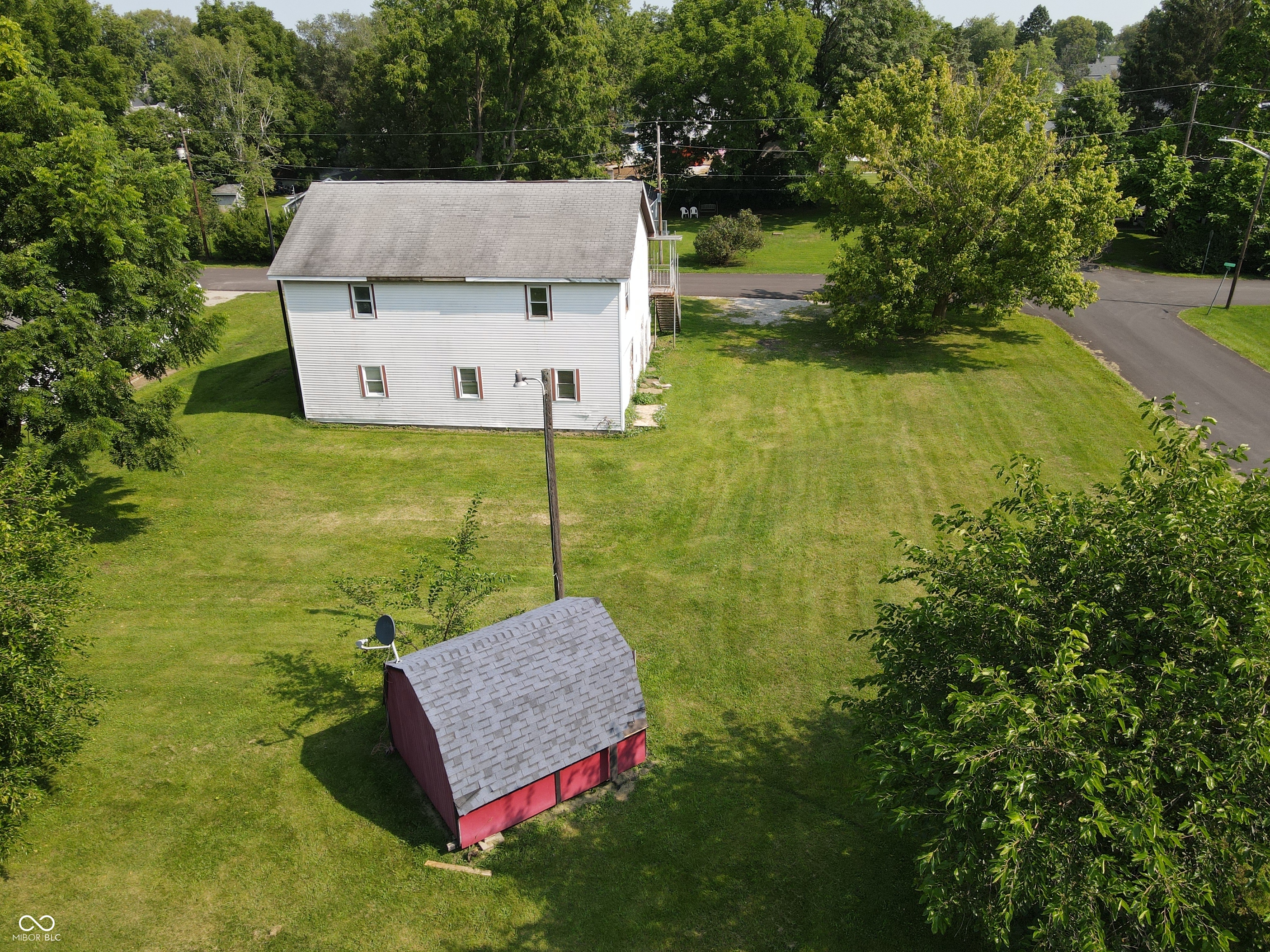 Photo 6 of 35 of 1395 Mulberry Street house