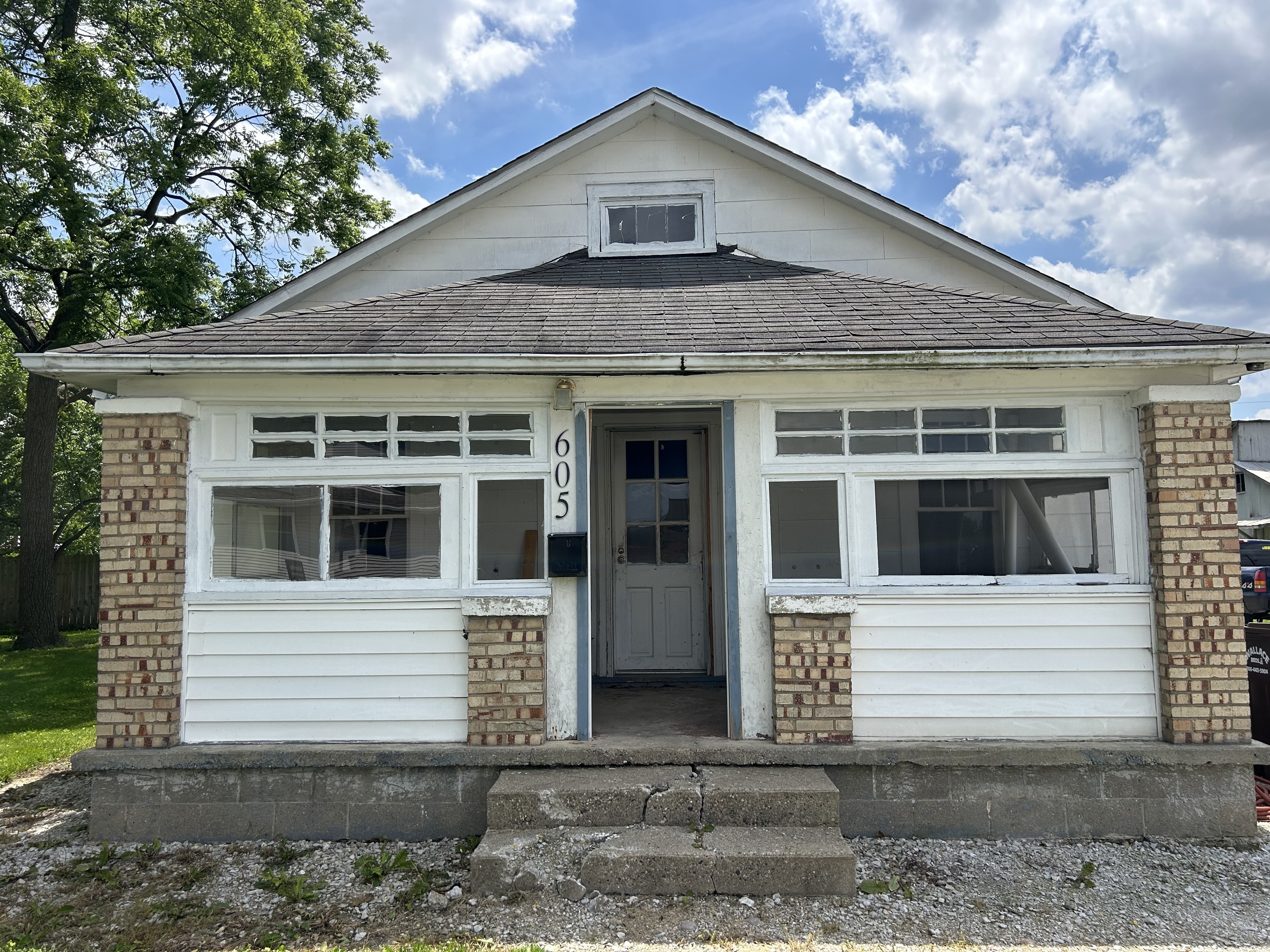 Photo 1 of 15 of 605 Howard Avenue house