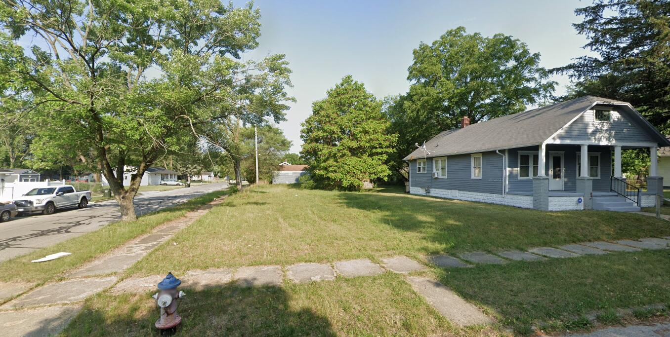 Photo 1 of 2 of 801 O Brien Street land