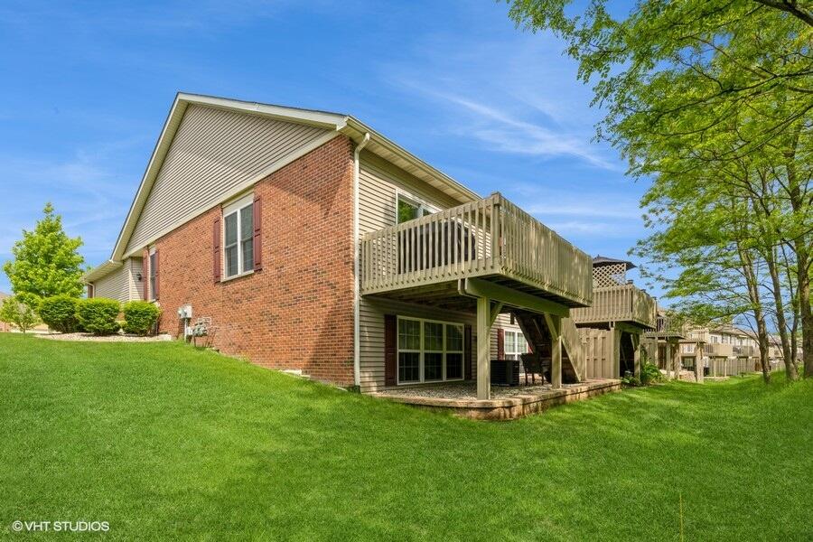 Photo 18 of 20 of 8807 Forest Glen Court townhome