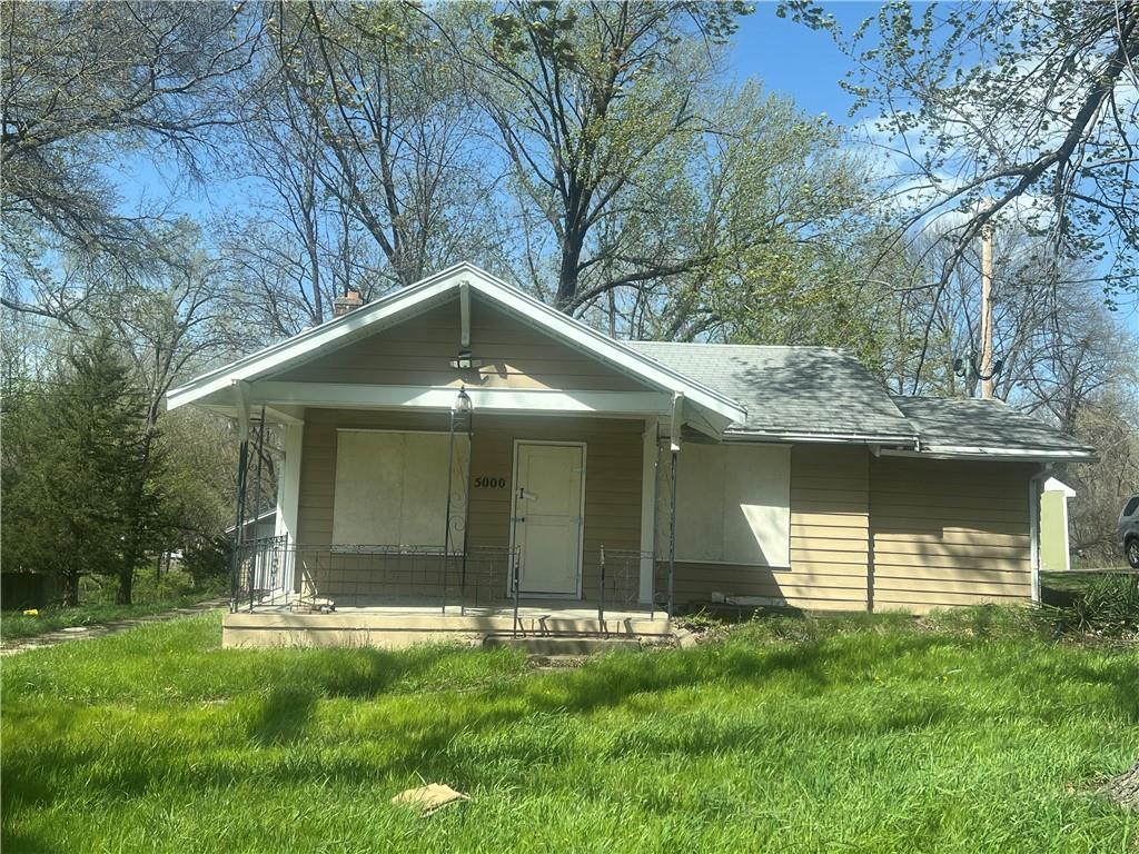 Photo 1 of 1 of 5000 Yecker Avenue house