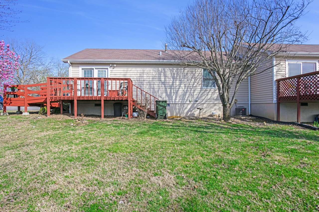 Photo 21 of 22 of 2951 Pawnee Dr townhome