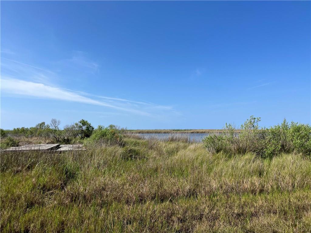 Photo 2 of 4 of HWY 23 Highway land