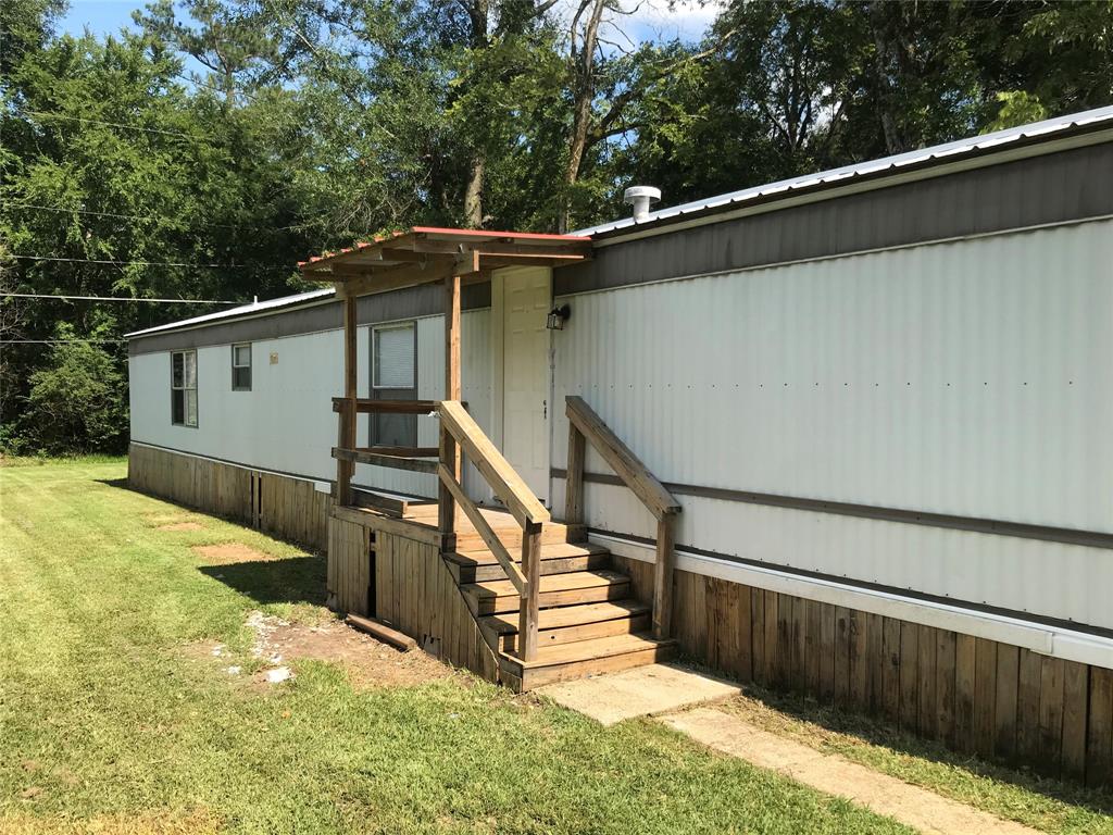 Photo 1 of 10 of 7131 Golden Meadows Road mobile home