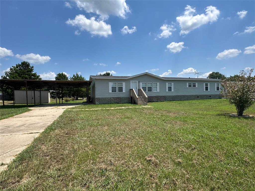 Photo 1 of 1 of 10013 Chestnut Bay Oaks Road mobile home