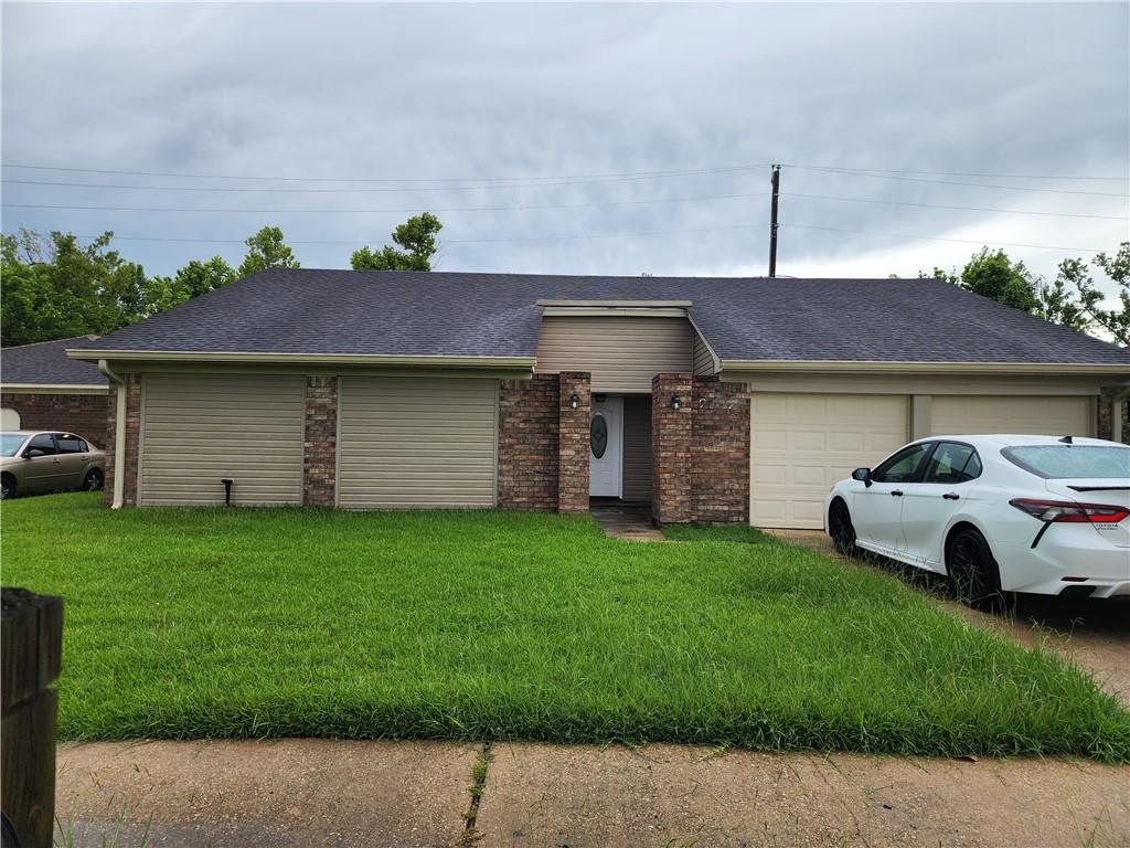 Photo 1 of 5 of 2512 ENGLISH COLONY Drive house