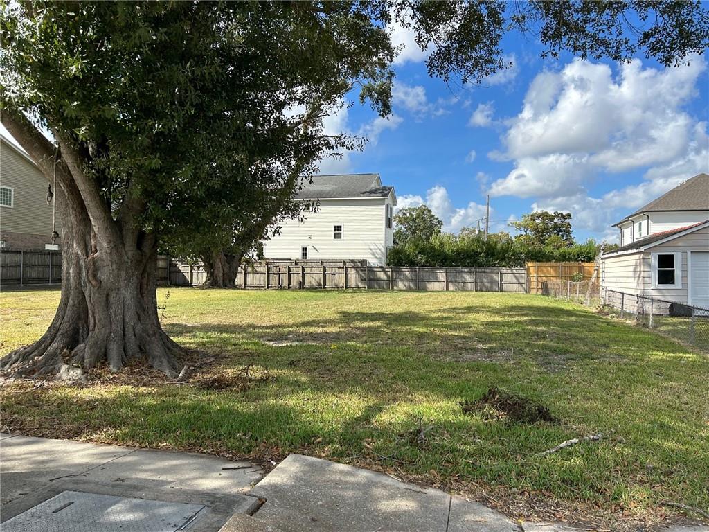 Photo 1 of 4 of 352 METAIRIE HEIGHTS Avenue land