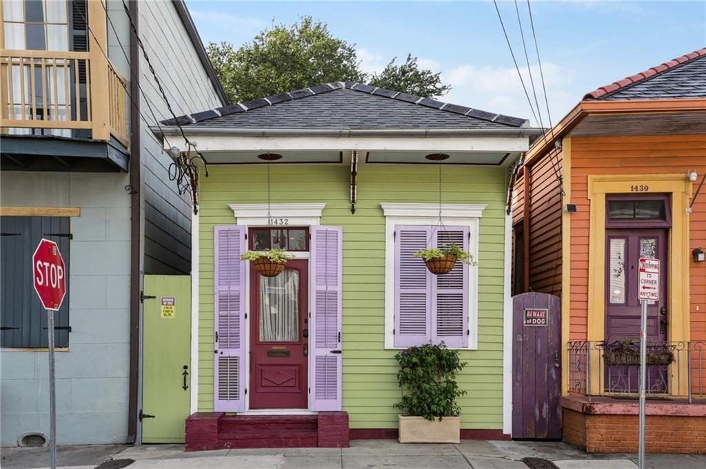 Photo 1 of 18 of 1432 CHARTRES Street house