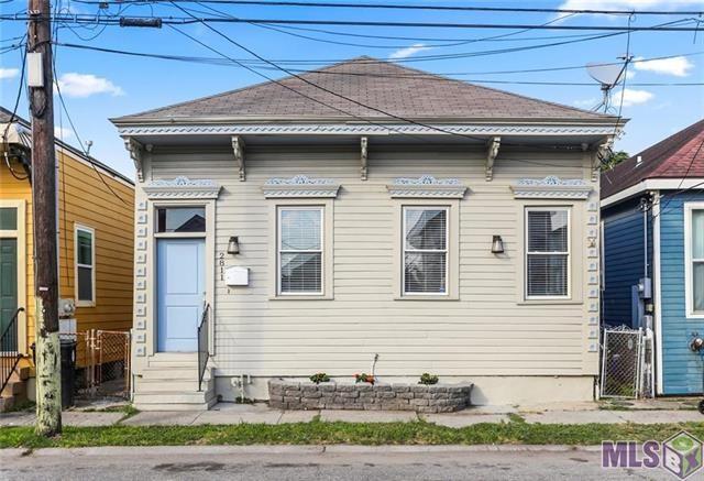 Photo 1 of 20 of 2811 ORLEANS Avenue house