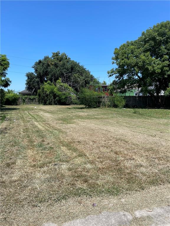 Photo 3 of 3 of 2019 N DERBIGNY Street land