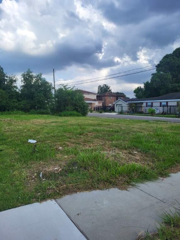 Photo 3 of 3 of 1501 TENNESSEE Street land