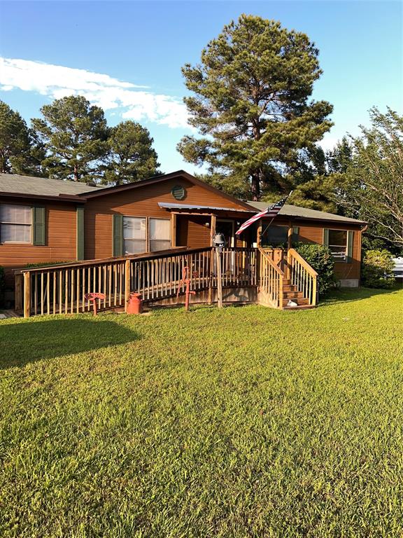 Photo 3 of 19 of 8040 Old Mooringsport Road mobile home