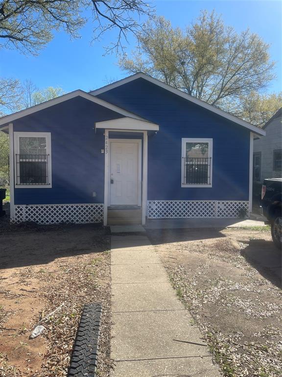 Photo 1 of 20 of 2423 Portland Avenue house