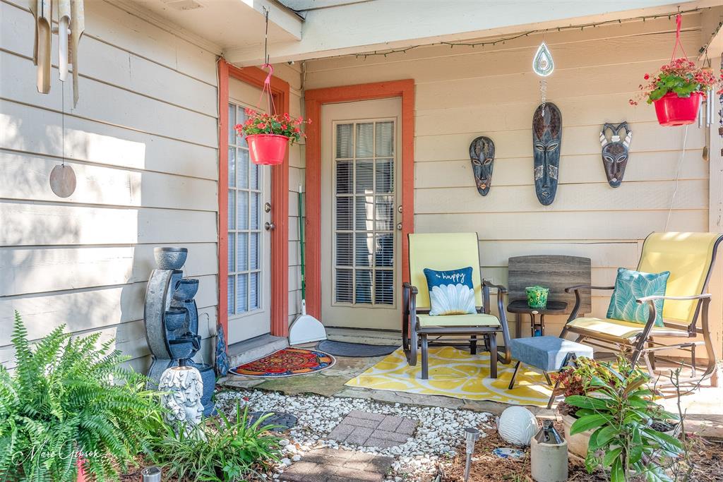 Photo 16 of 19 of 5504 Flagstone Drive townhome