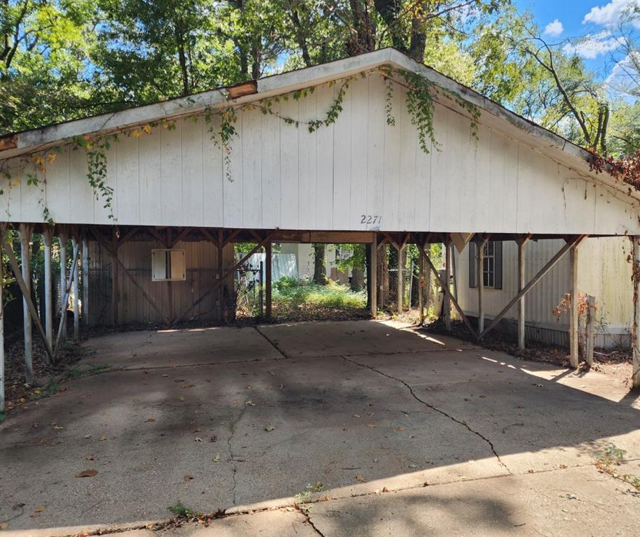 Photo 4 of 17 of 2271 Soda Lake Drive mobile home