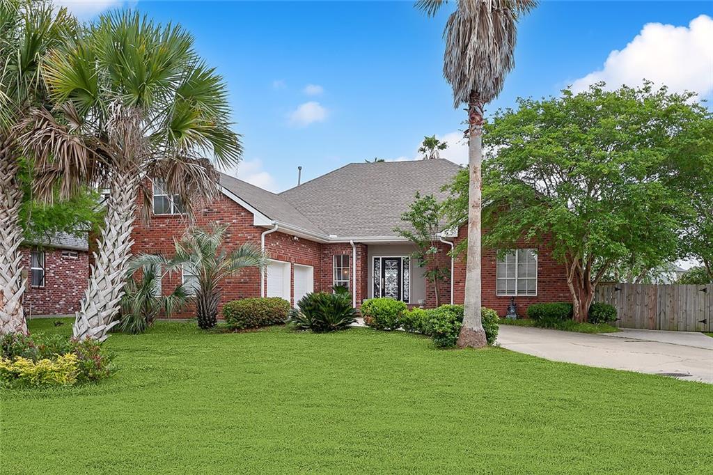 Photo 1 of 23 of 1033 MARINERS COVE Boulevard house