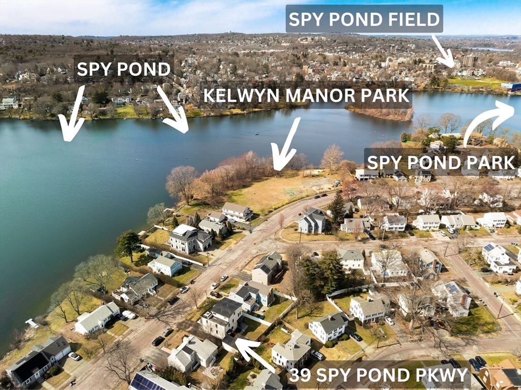 Photo 3 of 42 of 39 Spy Pond Pkwy house