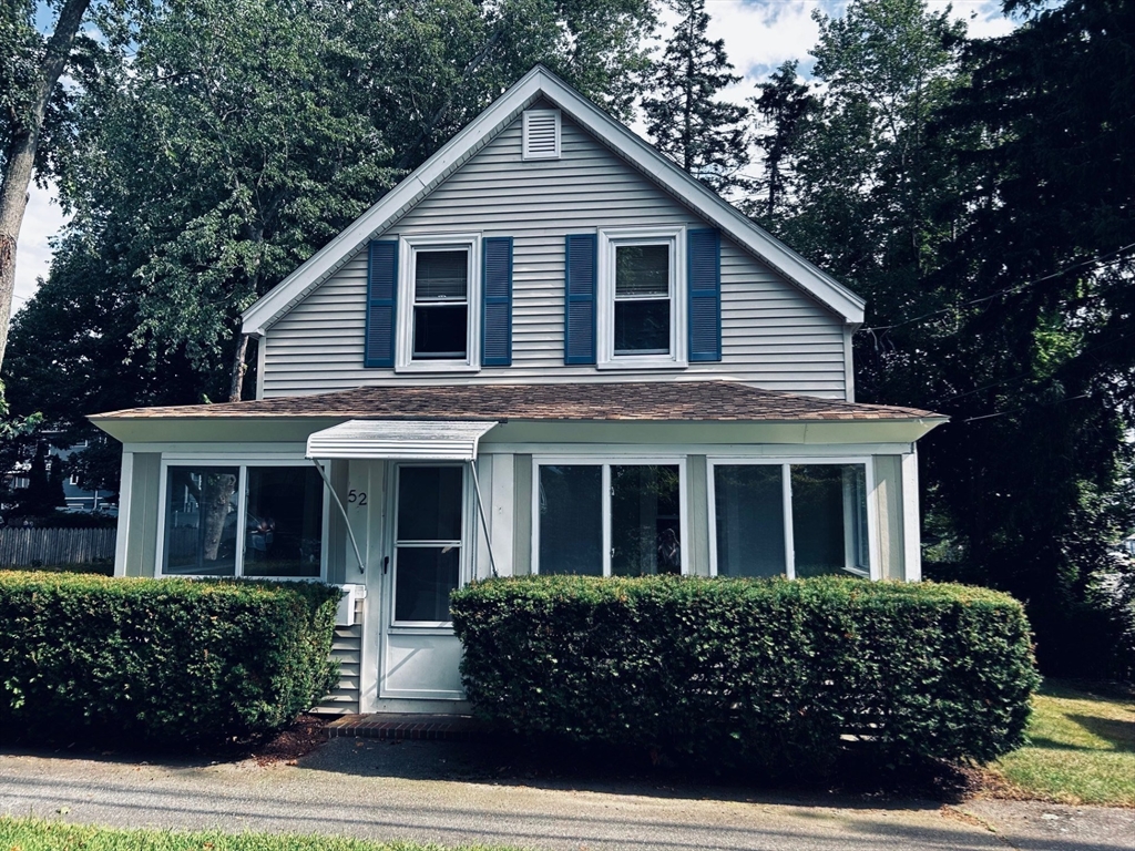 Photo 1 of 31 of 52 Winthrop Avenue house