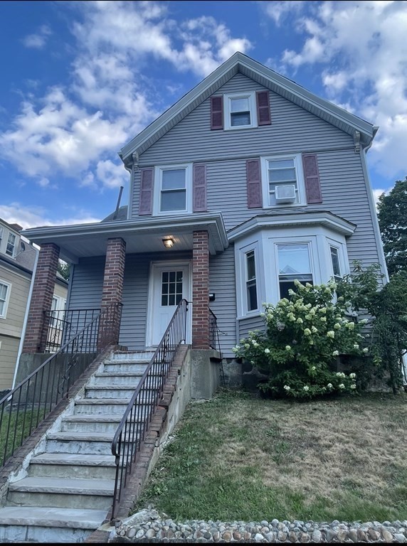 Photo 1 of 18 of 40 Amherst Street 1 house