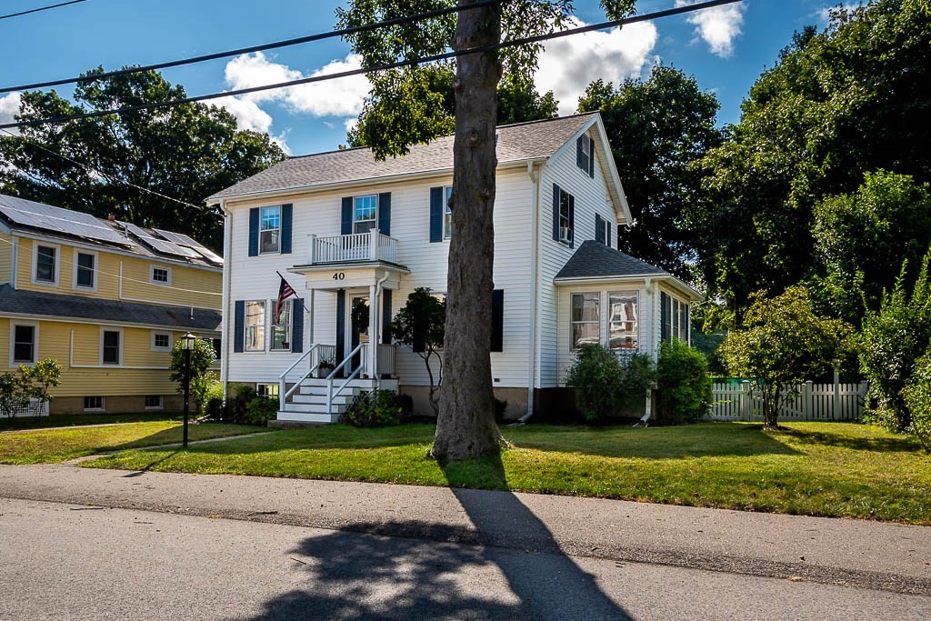 Photo 4 of 41 of 40 Lincoln Street house