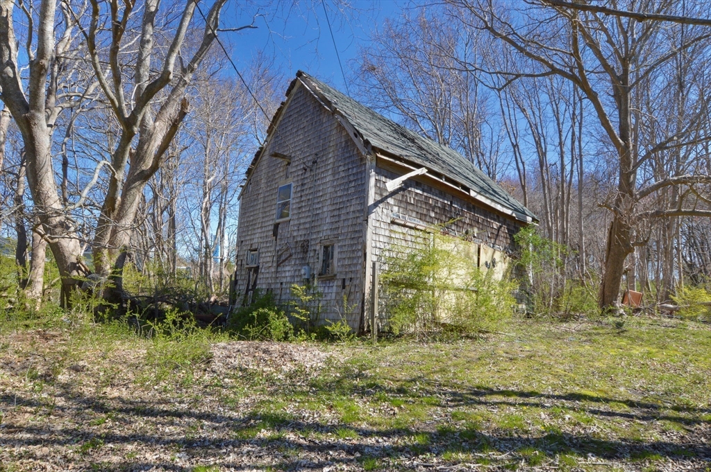 Photo 5 of 34 of 459 Sconticut Neck Rd house