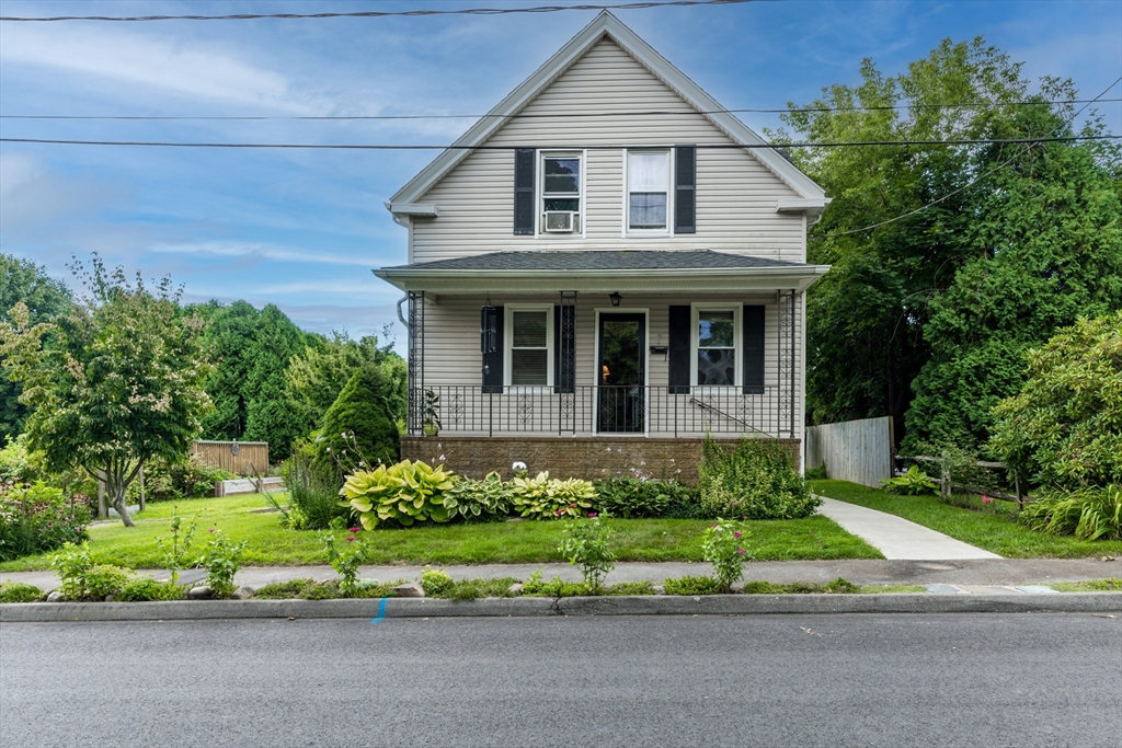 Photo 1 of 39 of 7 Quincy Street house