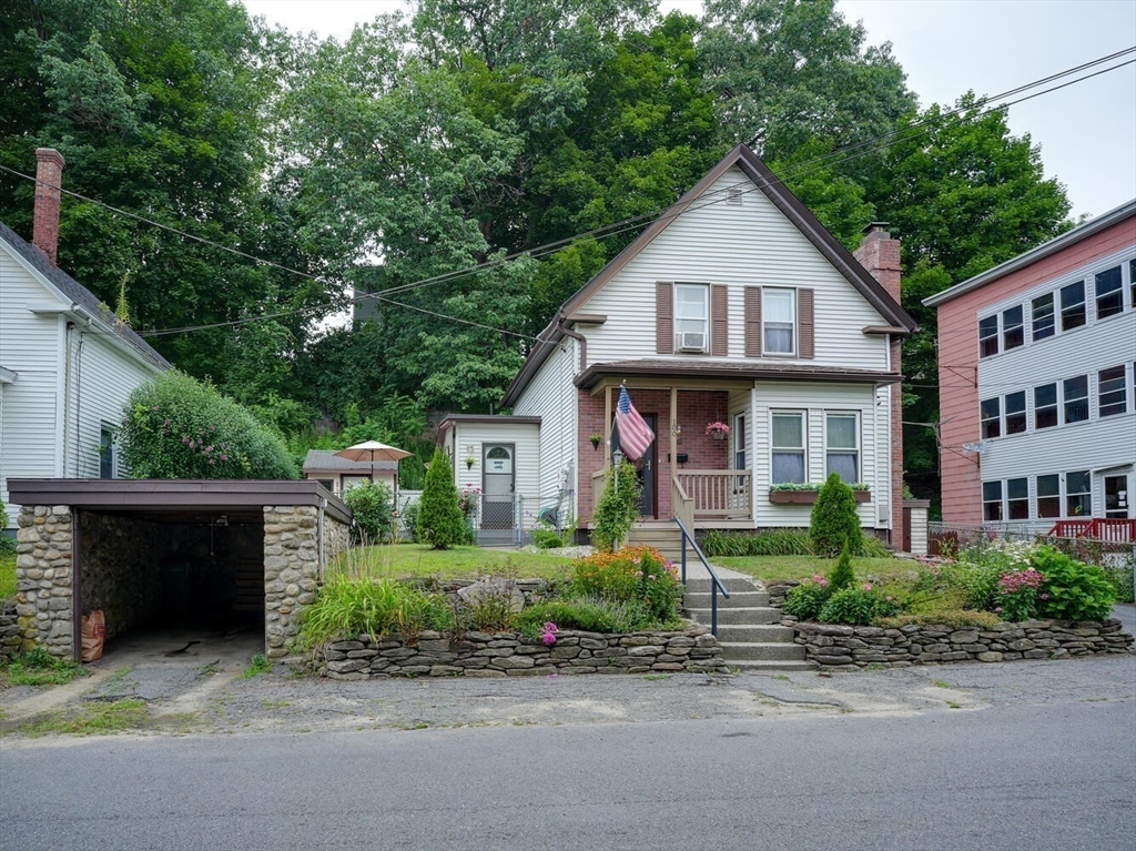 Photo 1 of 28 of 100 Culley St house