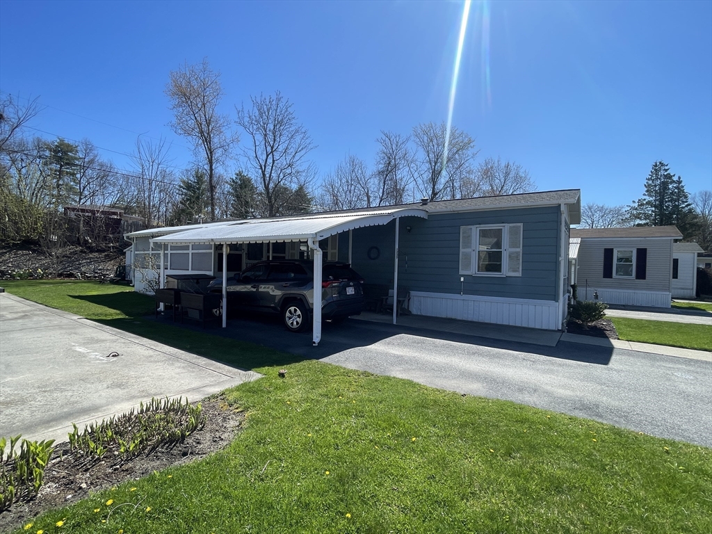 Photo 21 of 23 of 276 Lunenburg Street L-56 mobile home