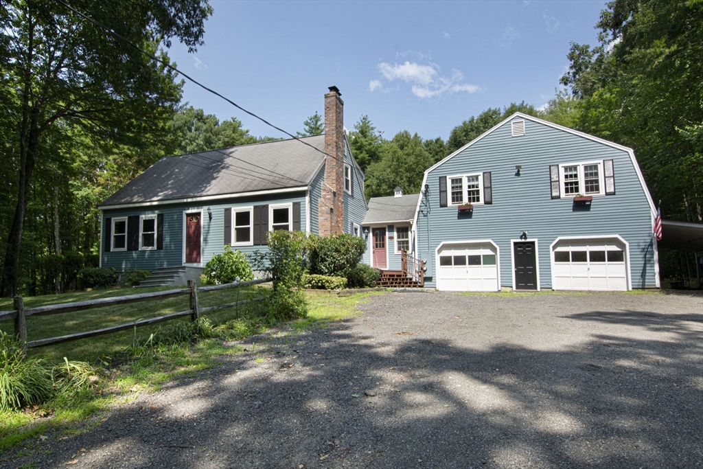 Photo 1 of 40 of 14 New Templeton Rd house