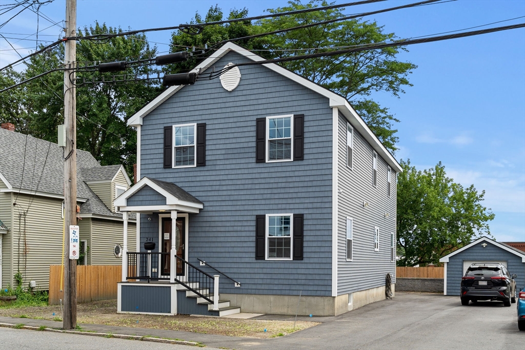 Photo 1 of 33 of 241 Plain St house