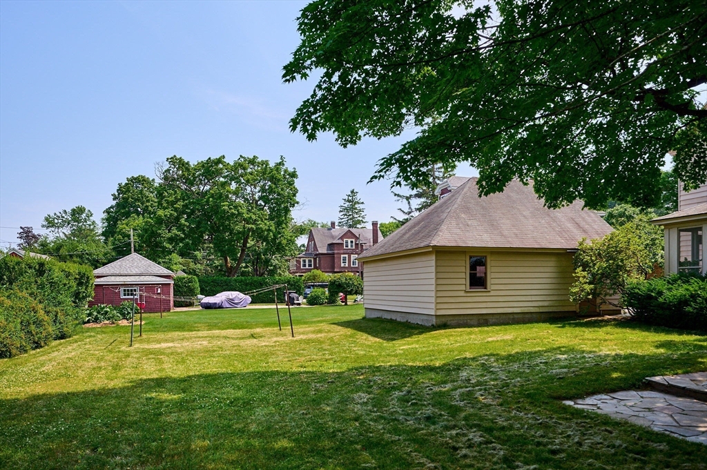 Photo 5 of 41 of 11 Montague Street house