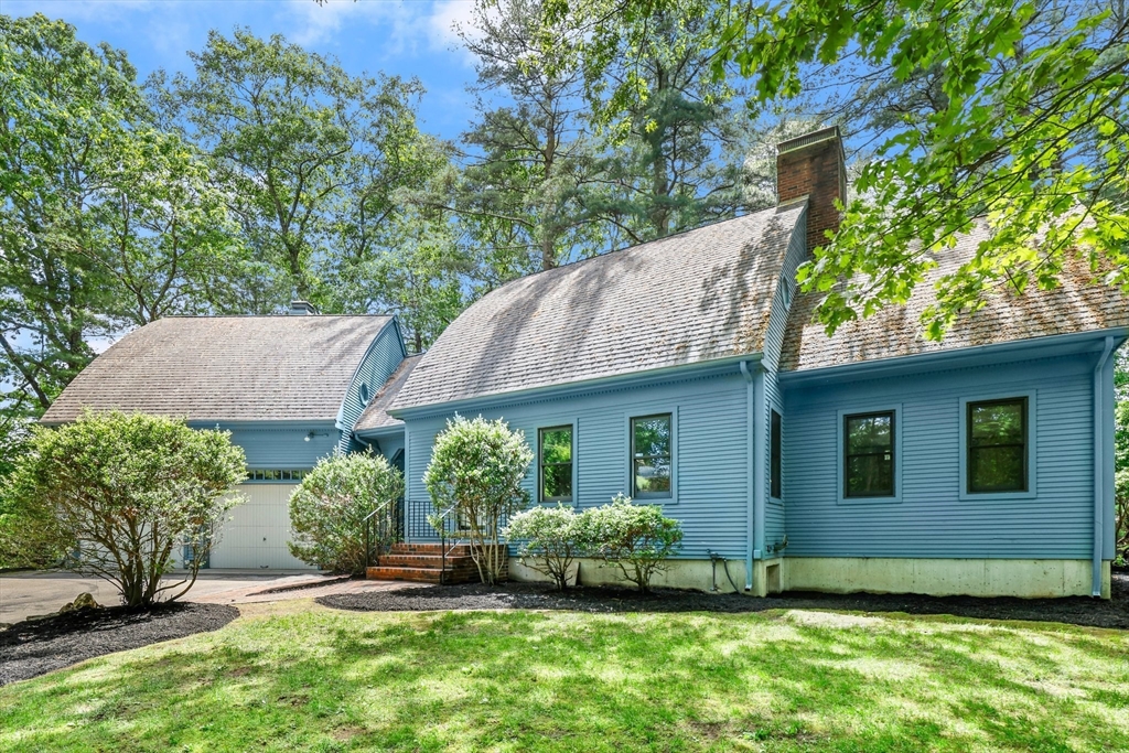 Photo 1 of 36 of 2 Cobblestone house