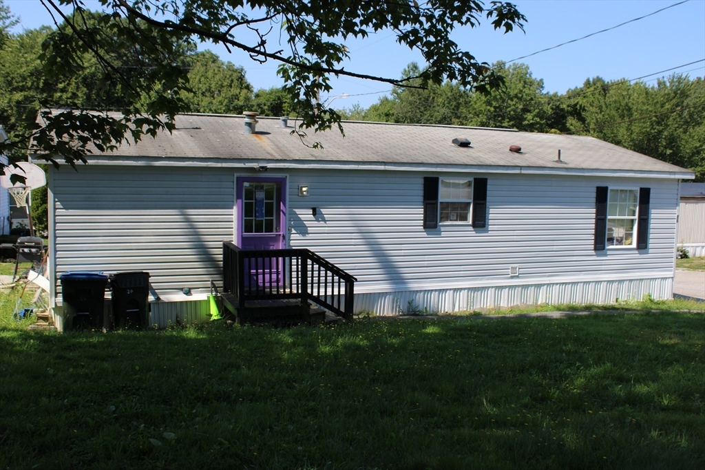 Photo 19 of 21 of 36 Crestview Street mobile home