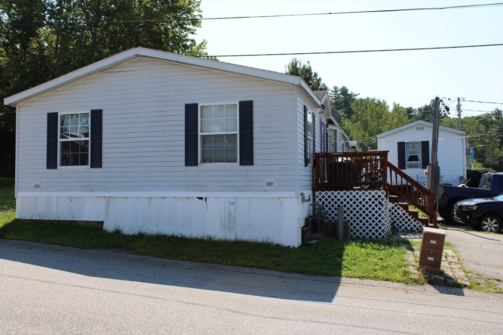 Photo 20 of 21 of 36 Crestview Street mobile home