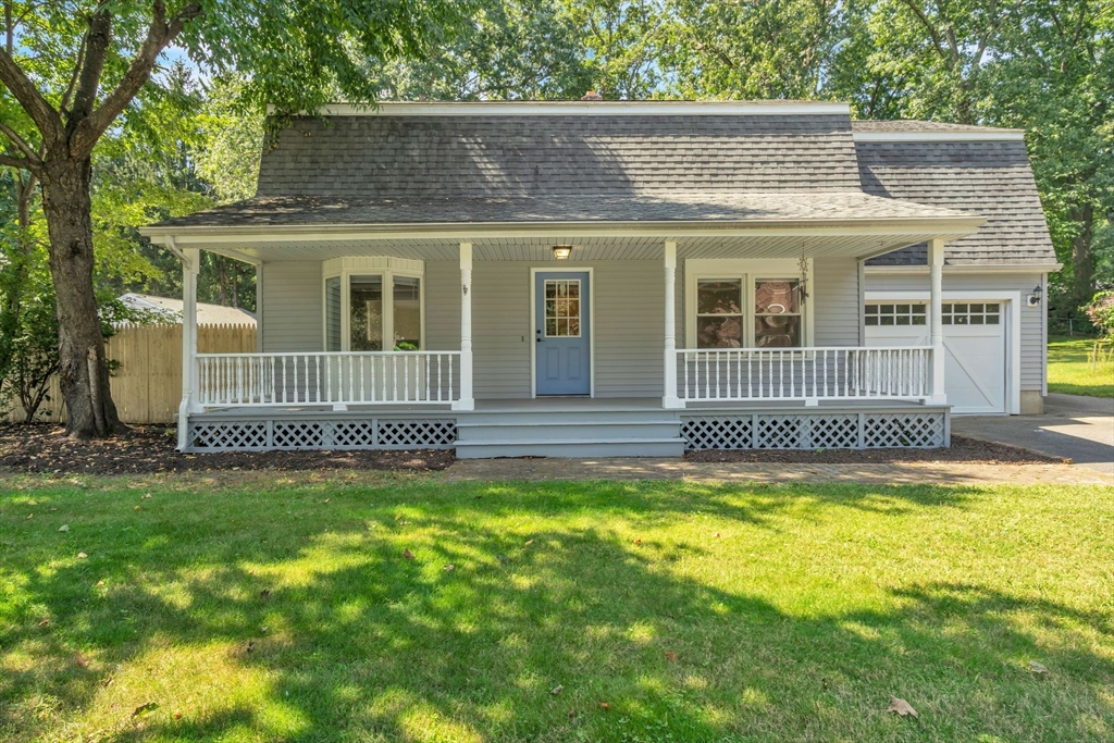 Photo 1 of 26 of 52 Bairdcrest Rd house