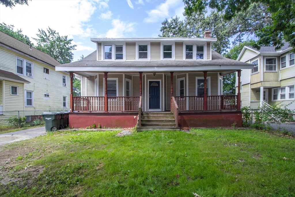 Photo 6 of 38 of 62 Sycamore St house