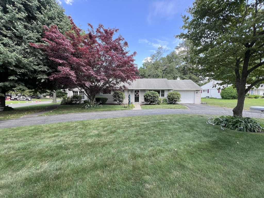 Photo 2 of 15 of 77 Shady Brook Lane house